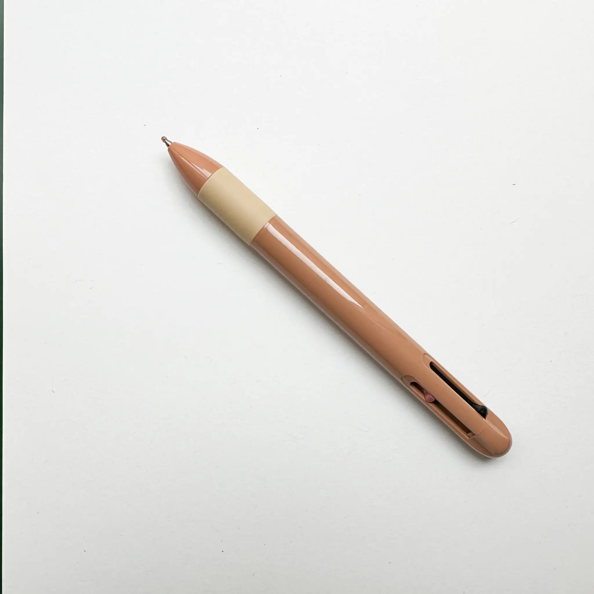 stylo-4-couleurs.webp